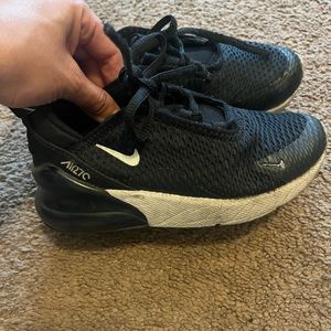 Little kids Nike air max 270